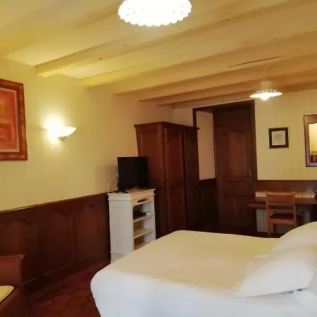 La Maison D'odette Et Daniel Vitrac (Cantal)