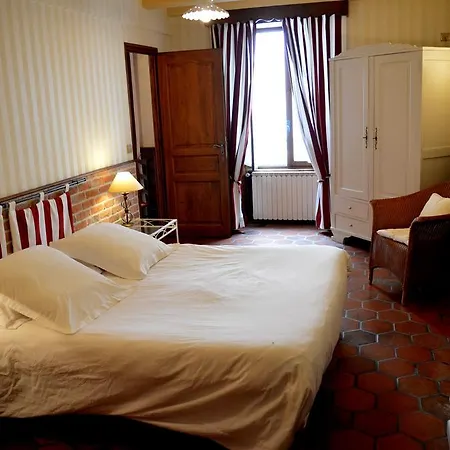 La Maison D'odette Et Daniel * Vitrac (Cantal)